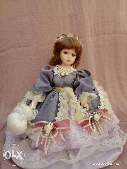 Collectible porcelain doll 3