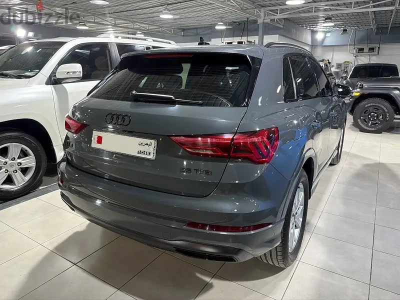 2025 Audi Q365523441634945123