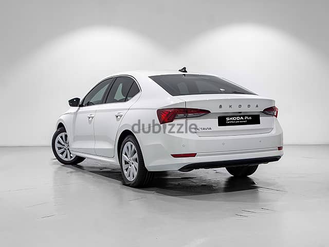 Skoda Octavia 2024 Ambition 1