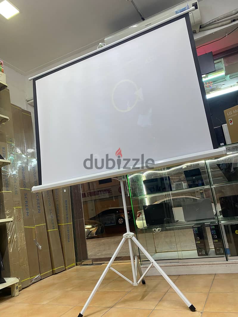 New Box Pack Projector Screen 60
