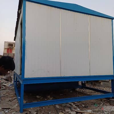 toilet cabin 6 x 3.6mtr , 5 toilets , 4 urinals , 3 washbasin.