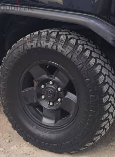 265/75/R16 MT tires