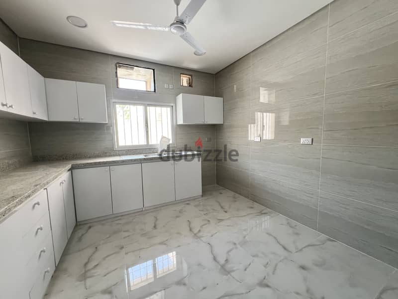 3BR + Maid Villa | Maqabah | Semi‑Furnished | Garden 4