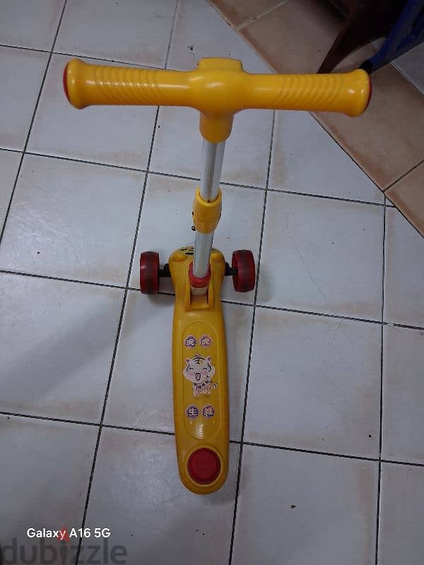 kids scooter urgent for sale 2