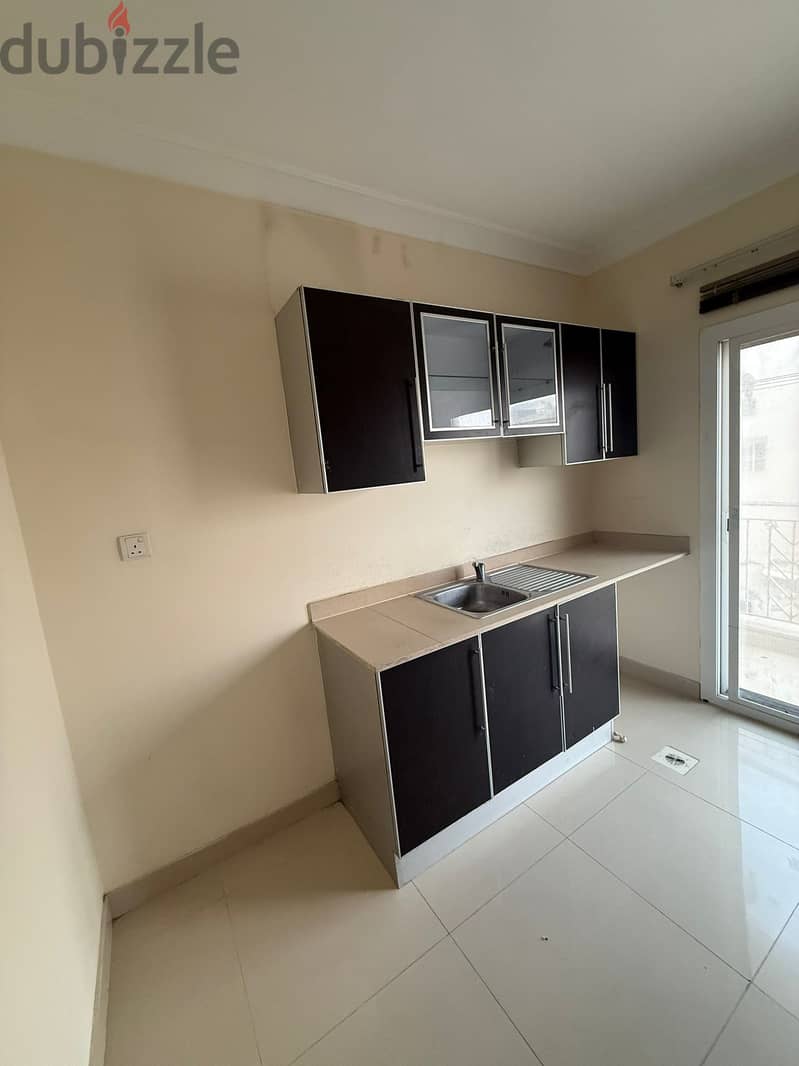 Semi-Furnished 2BHK Family Apartment for Rent – Salmaniya, Manama 6