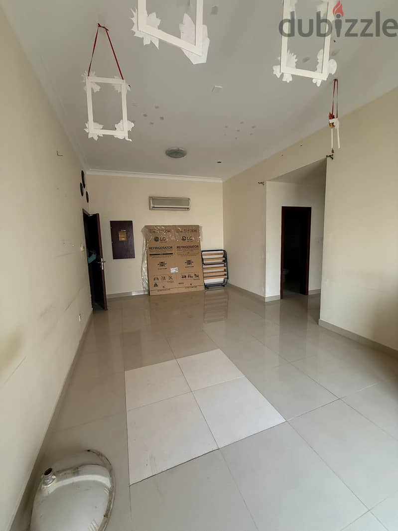 Semi-Furnished 2BHK Family Apartment for Rent – Salmaniya, Manama 10