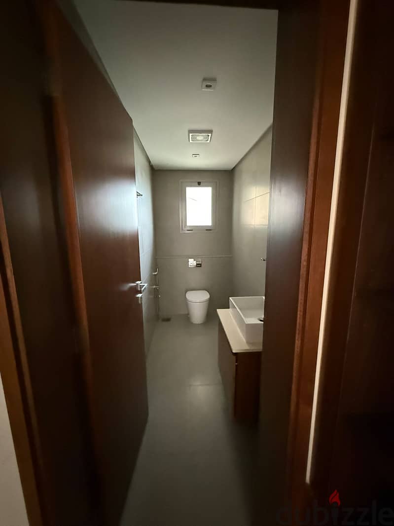 Luxury Sea & Highway View Apartments for Rent - Fully Furnished 1