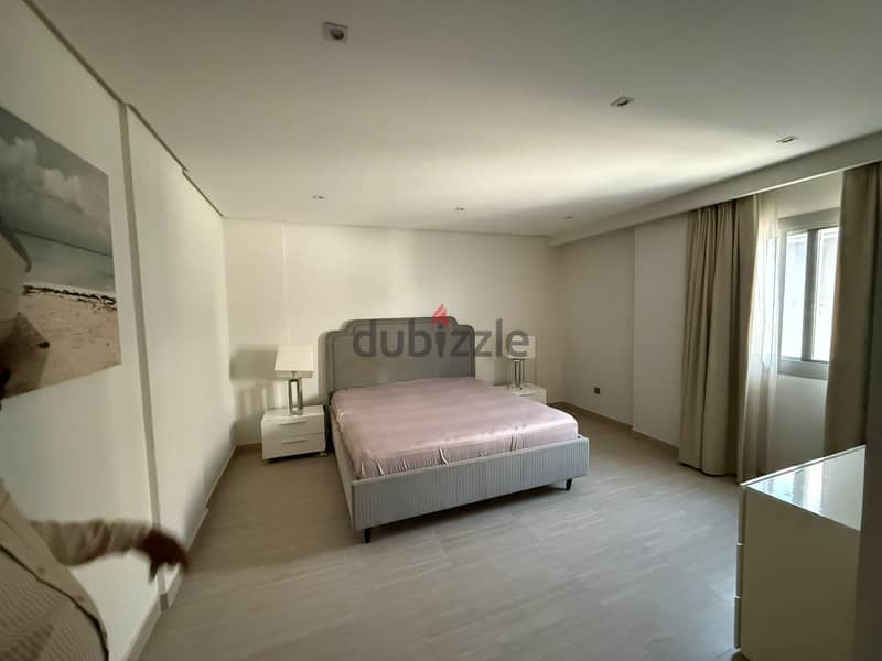 Luxury Sea & Highway View Apartments for Rent - Fully Furnished 4