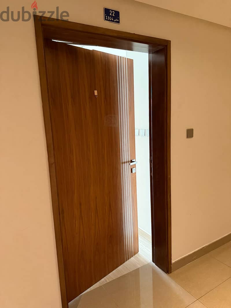 Luxury Sea & Highway View Apartments for Rent - Fully Furnished 10