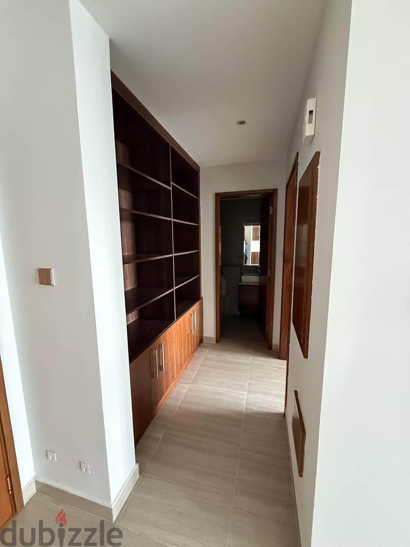 Luxury Sea & Highway View Apartments for Rent - Fully Furnished 11