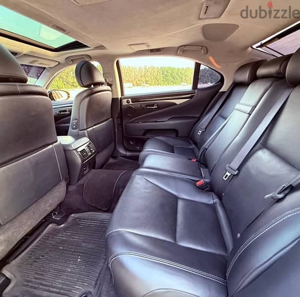 Lexus LS-Series 2014 5