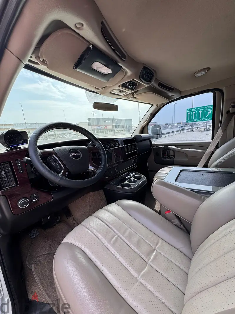 GMC Savana 2014 White65689501070977124