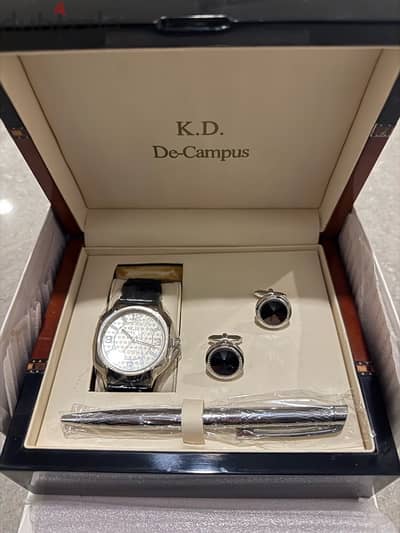 NEW K. D. De-Campus Set (watch, caflings pen)