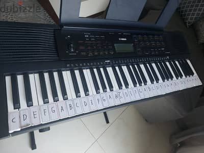yamaha piano psr e273