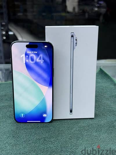 iPhone 17 air 256 GB internal memory  battery 100%