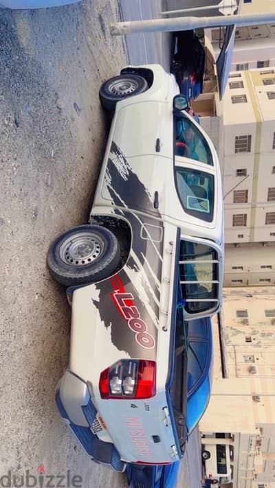 Mitsubishi pickup L200 model 2020 for rent