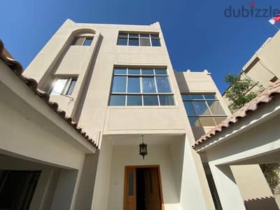 Staff Accommodation villa * 12 Bedrooms * * 7 Toilets for Rent – Zinj,