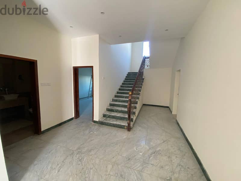 Staff Accommodation villa * 12 Bedrooms * * 7 Toilets for Rent – Zinj, 1