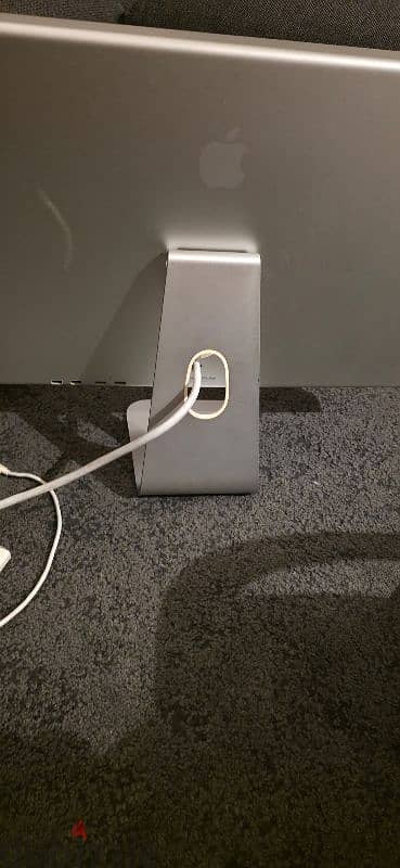 Apple Cinema Display (A1081) & Power Mac G6. 1
