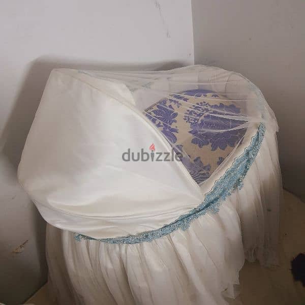 Call (36216143) Baby Bed Bassinet Crib in good condition 5BD Only 4