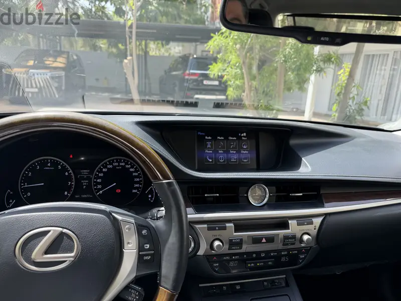لكزس ES 350 Model 2015406103039170334728