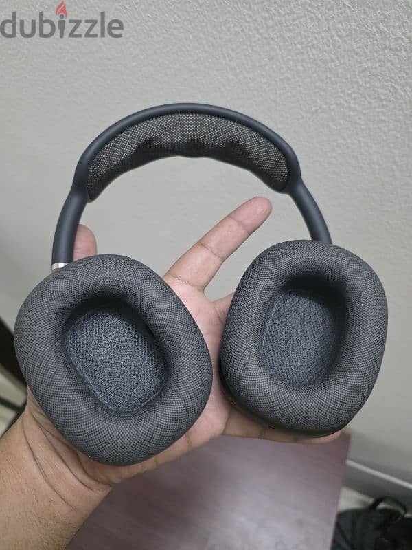 Apple Airpods Max-Space Grey 1