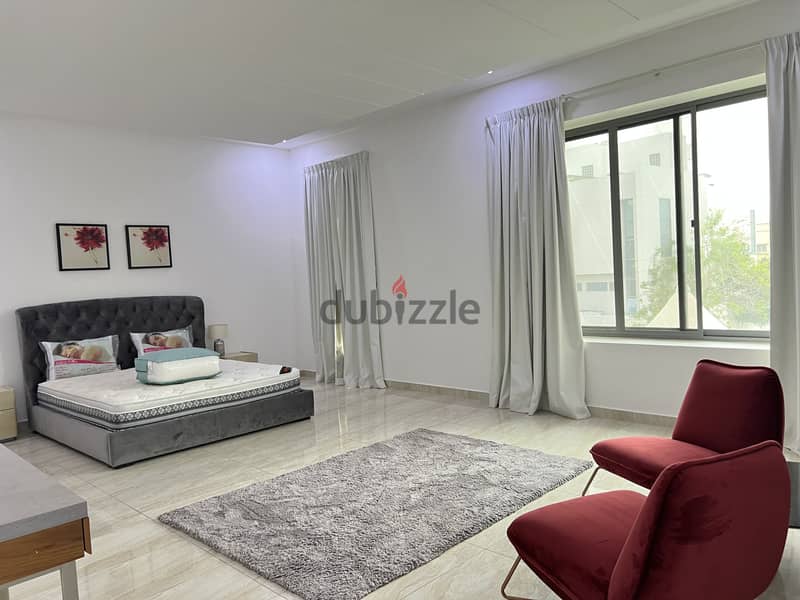 4BR Villa | Saar | Fully Furnished | EWA Included 5