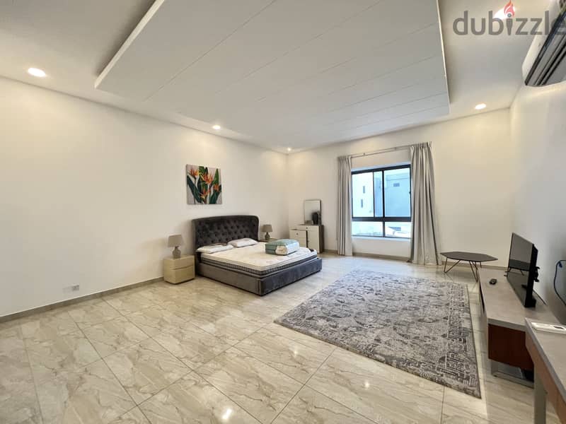 4BR Villa | Saar | Fully Furnished | EWA Included 6