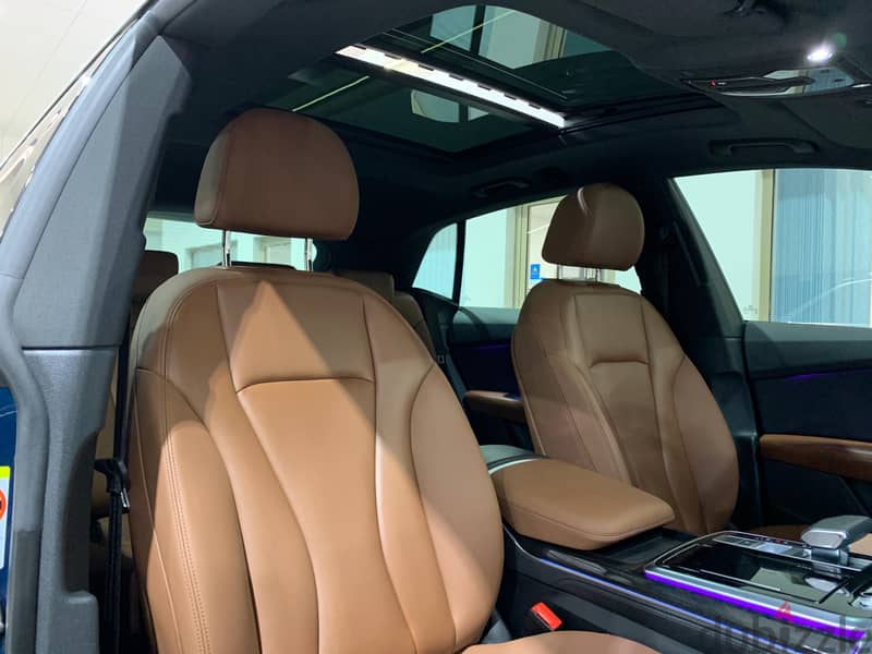 Audi Q8 12