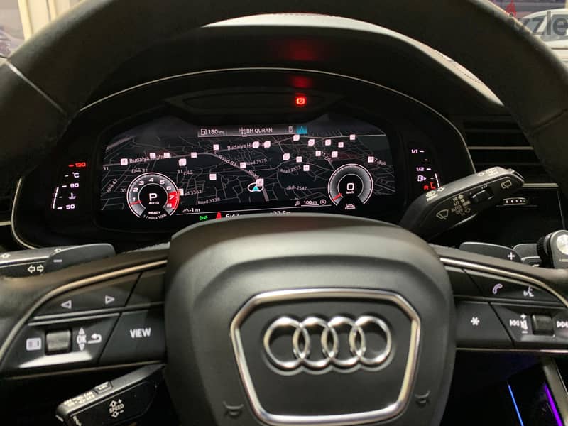 Audi Q8 15