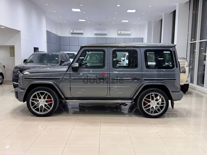 Mercedes-Benz G-500 / 2019 Grey 1