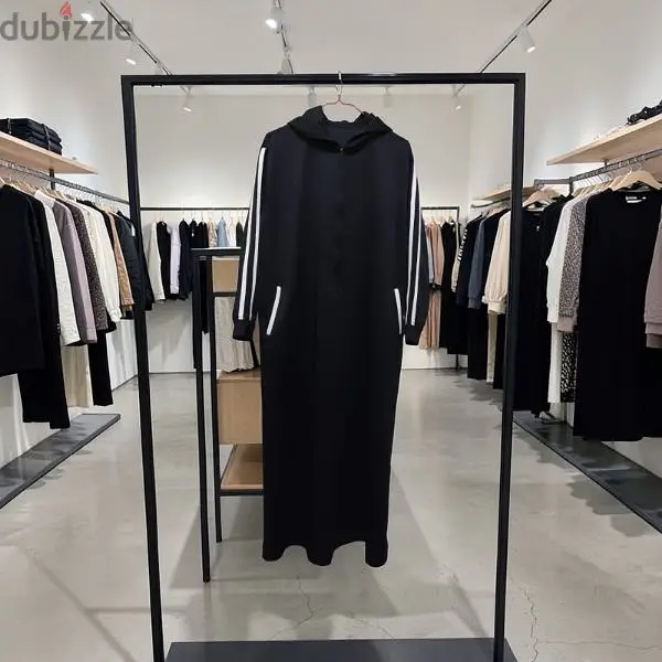 عباية رياضية بقلنسوة
