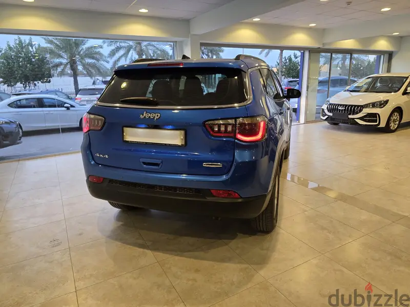 جيب كومباس 20194157228813766041611