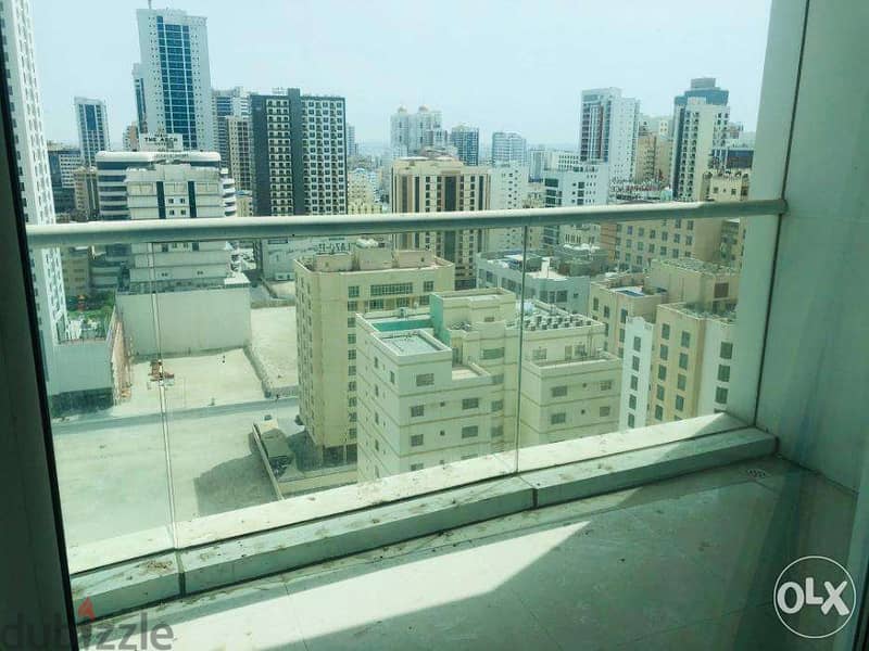 Expat can buy 2 bedrooms flat on higher floor with balcony for 50k 3