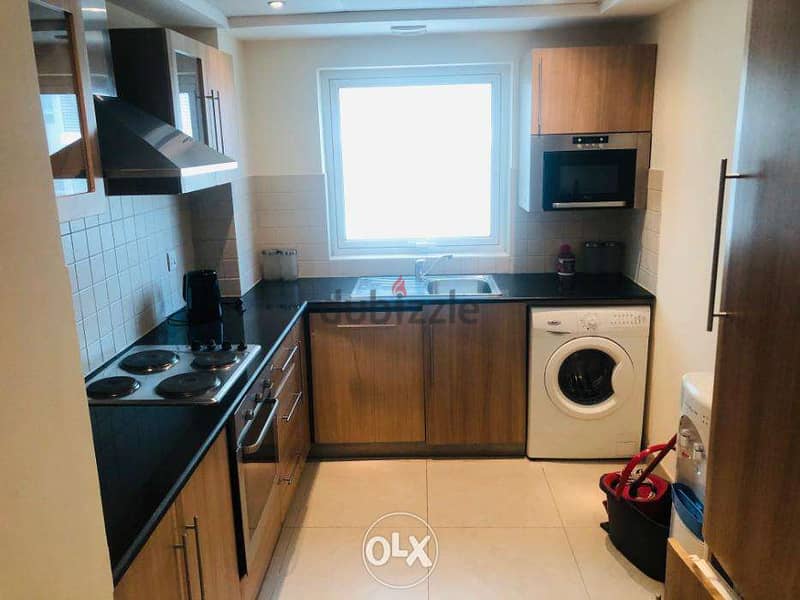 Expat can buy 2 bedrooms flat on higher floor with balcony for 50k 7