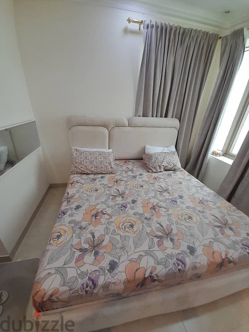  **Stylish Designer Bed with Premium Medicated Mattress – Only 135 4
