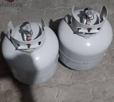 2 BBQ cylinder. 33639629