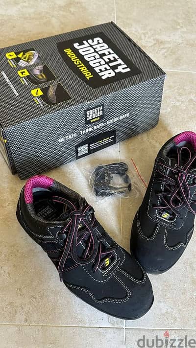 safety shoes
