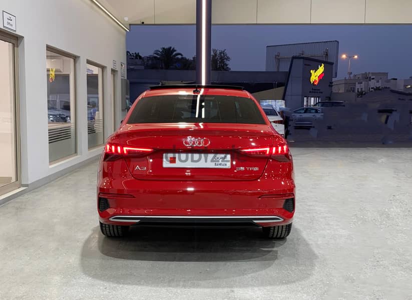 Audi A3 (28,000 Kms) 5