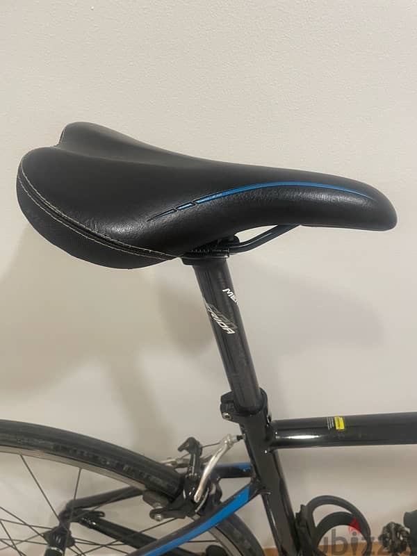 Merida Ride Juliet 300 Road Racing Bicycle - scratchfree 3