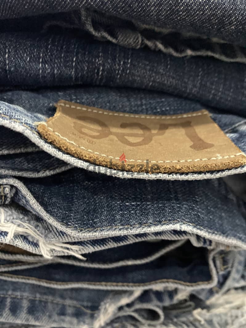 Bulk Branded blue jeans for sale all together for 10BD 2
