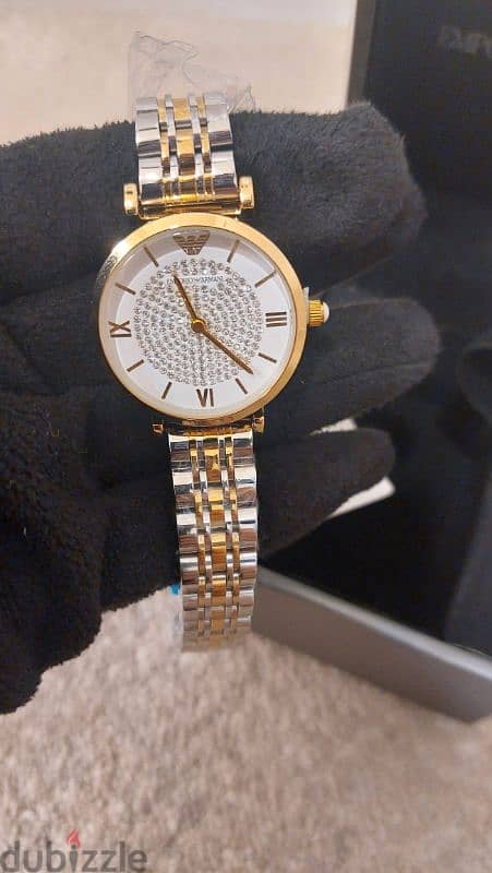 Emporio Armani Ladies watch 8