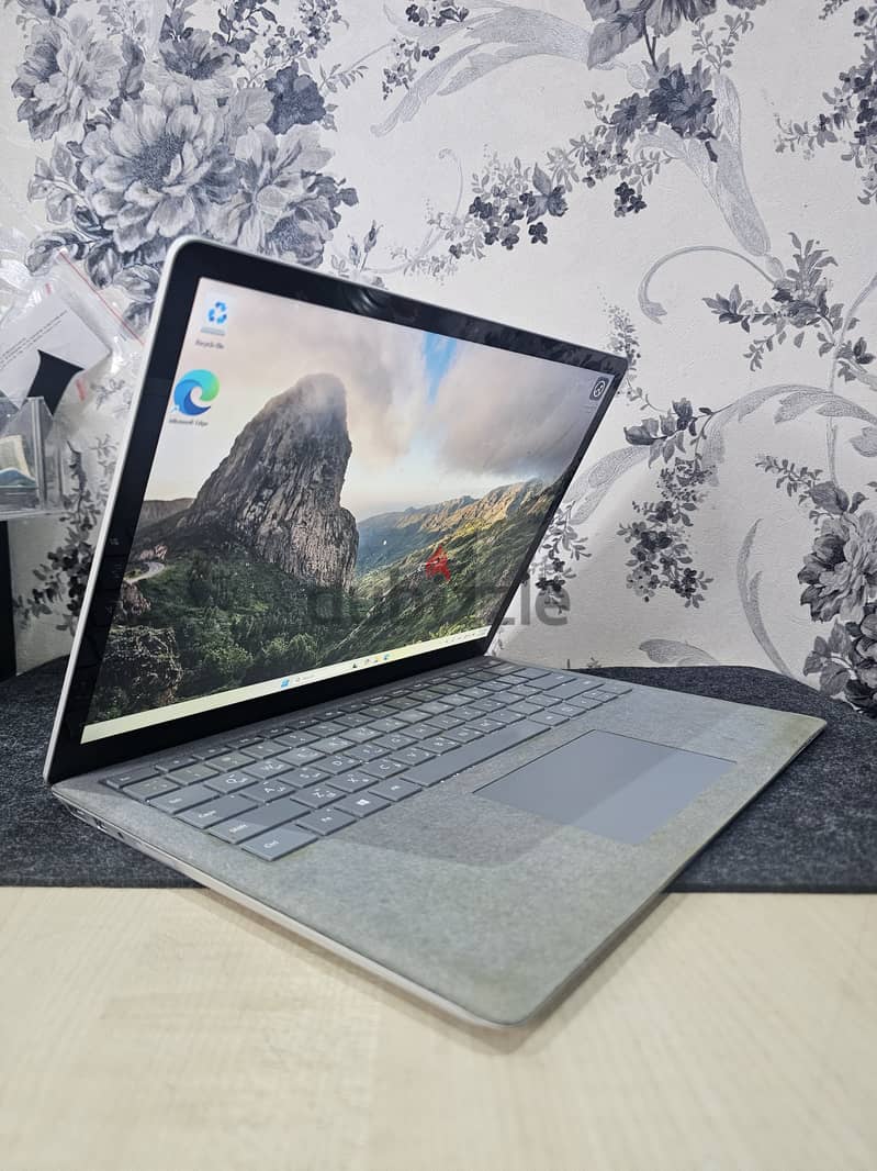 Microsoft Surface Pro  Core i5 8Gb 256 gb -39591018 2