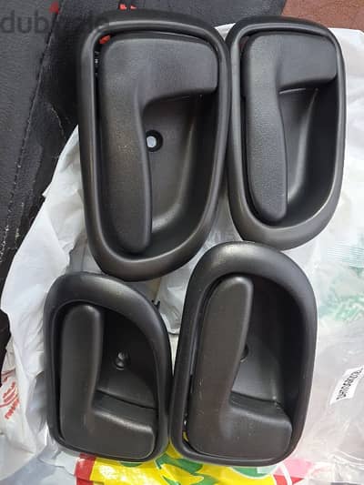 1992. . 1997 door handle inside new