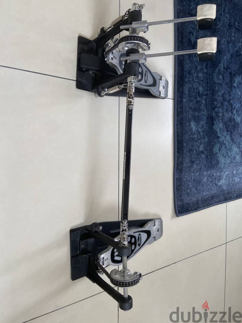 Pearl P-122TW drums double pedal 3