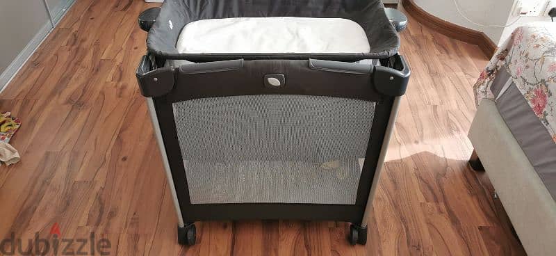 Joie Baby Travel Cot & Changing Station 1