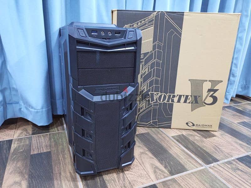 Raidmax mini tower case 1