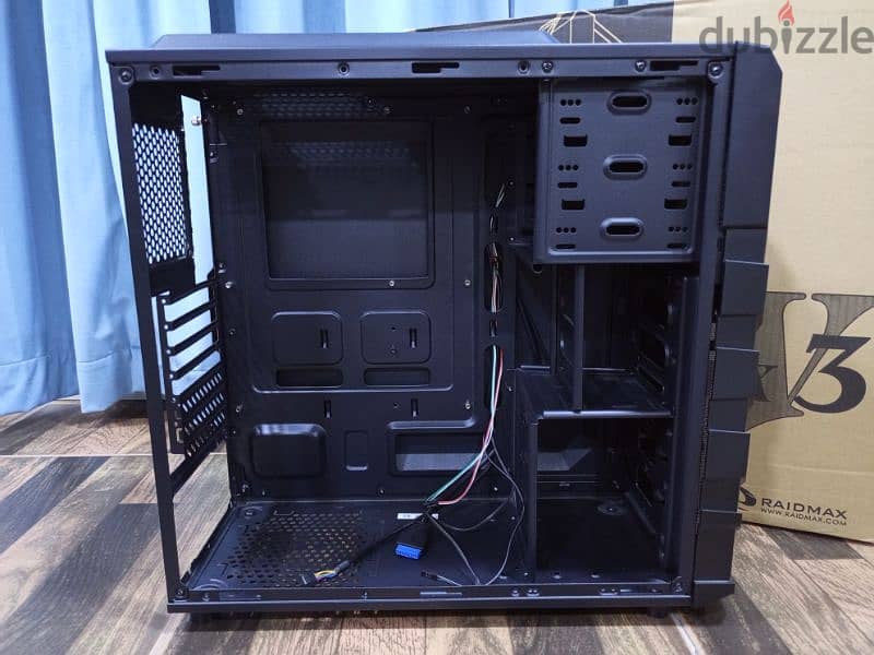 Raidmax mini tower case 2