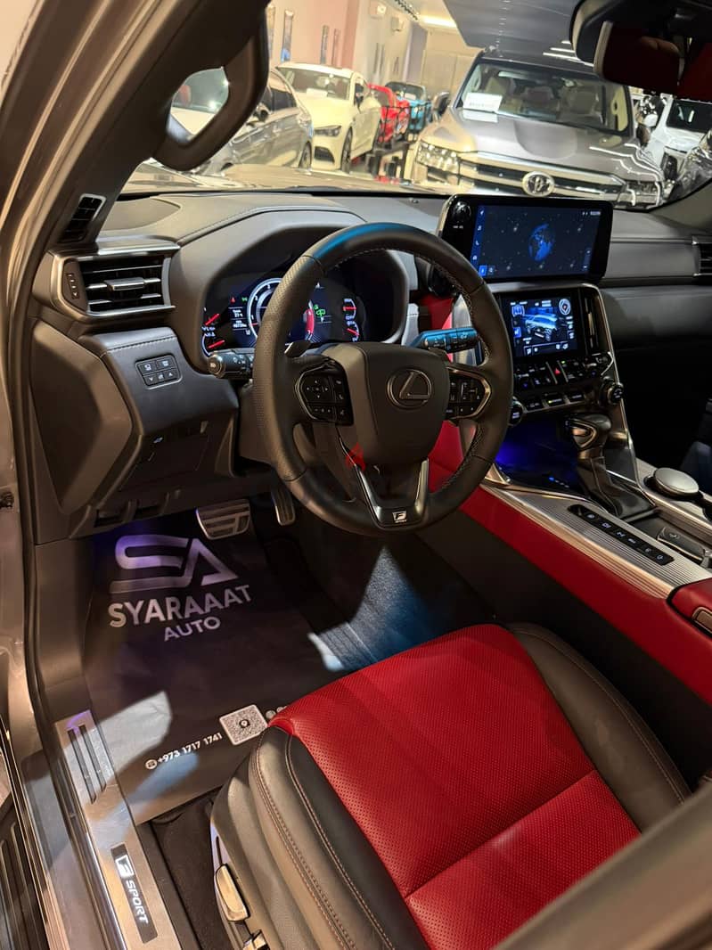 Lexus LX 600 2022 3