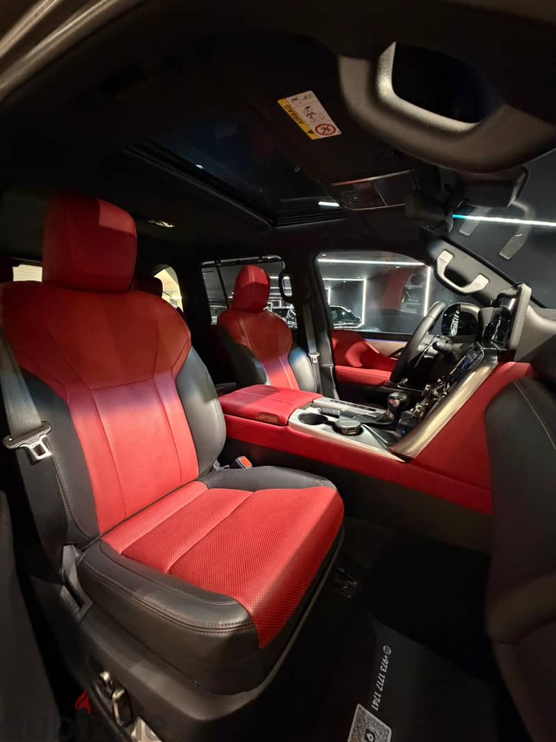 Lexus LX 600 2022 7